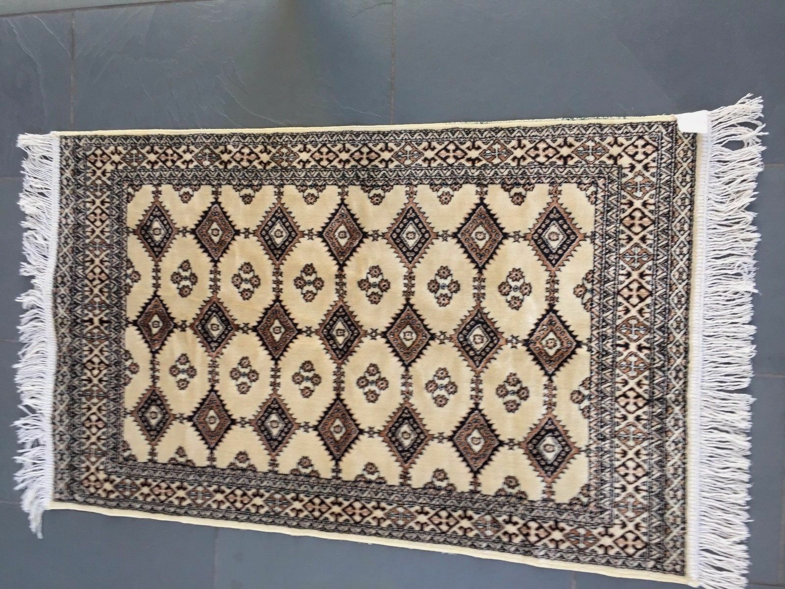 Manatex Vintage Morocco~velvety Soft Silk~islam Prayer Rug Tapestry 27x45"~lknew