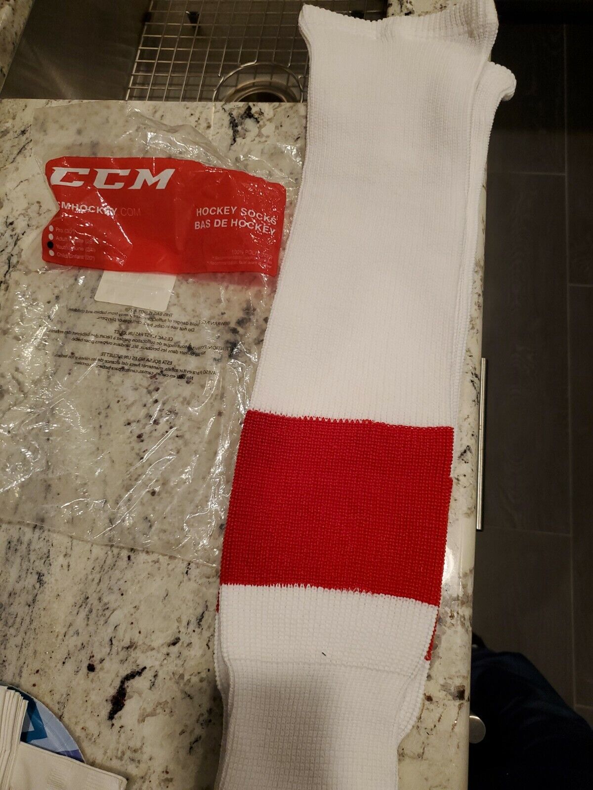 Brand New Ccm Red Wings  Hockey Socks Pro-weight Youth 24"