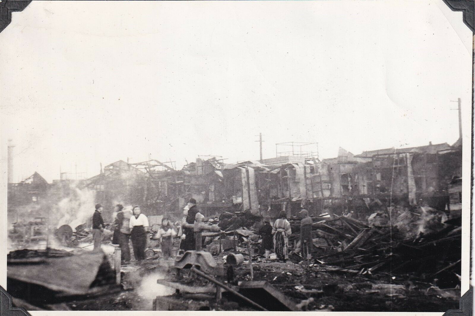 Original Wwii Japanese Wartime Photo Bombed Burning Tokyo Japan Air Raid 486