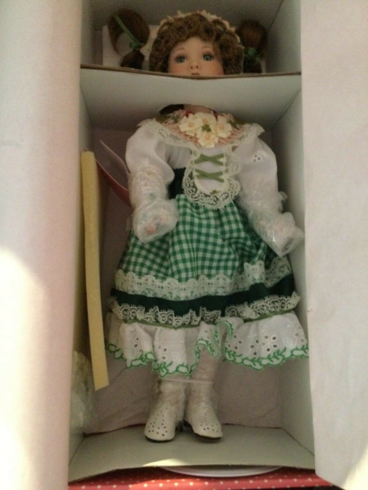 Porcelain Doll From “ Paradise Galleries “:  “ Kelly “ ( Vintage )