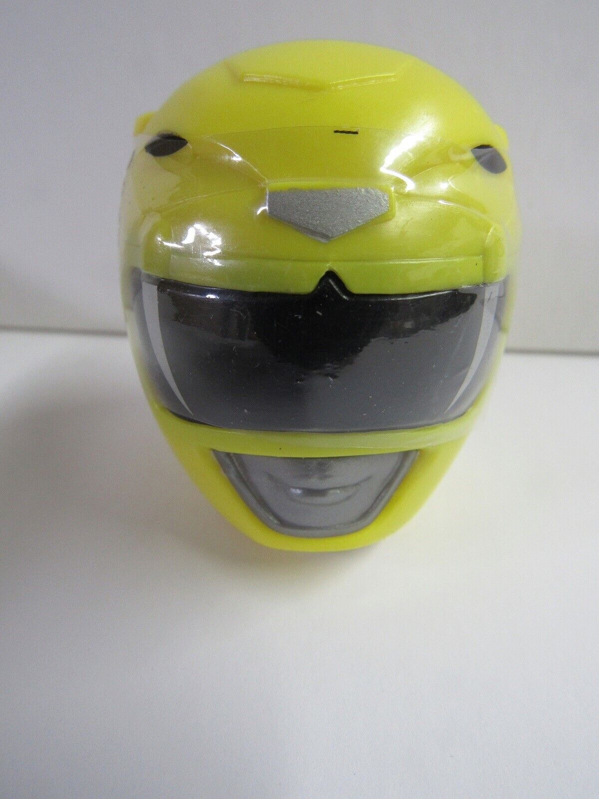 Vintage 1995 Topp's Yellow Saban Power Ranger Head Candy Container Sealed