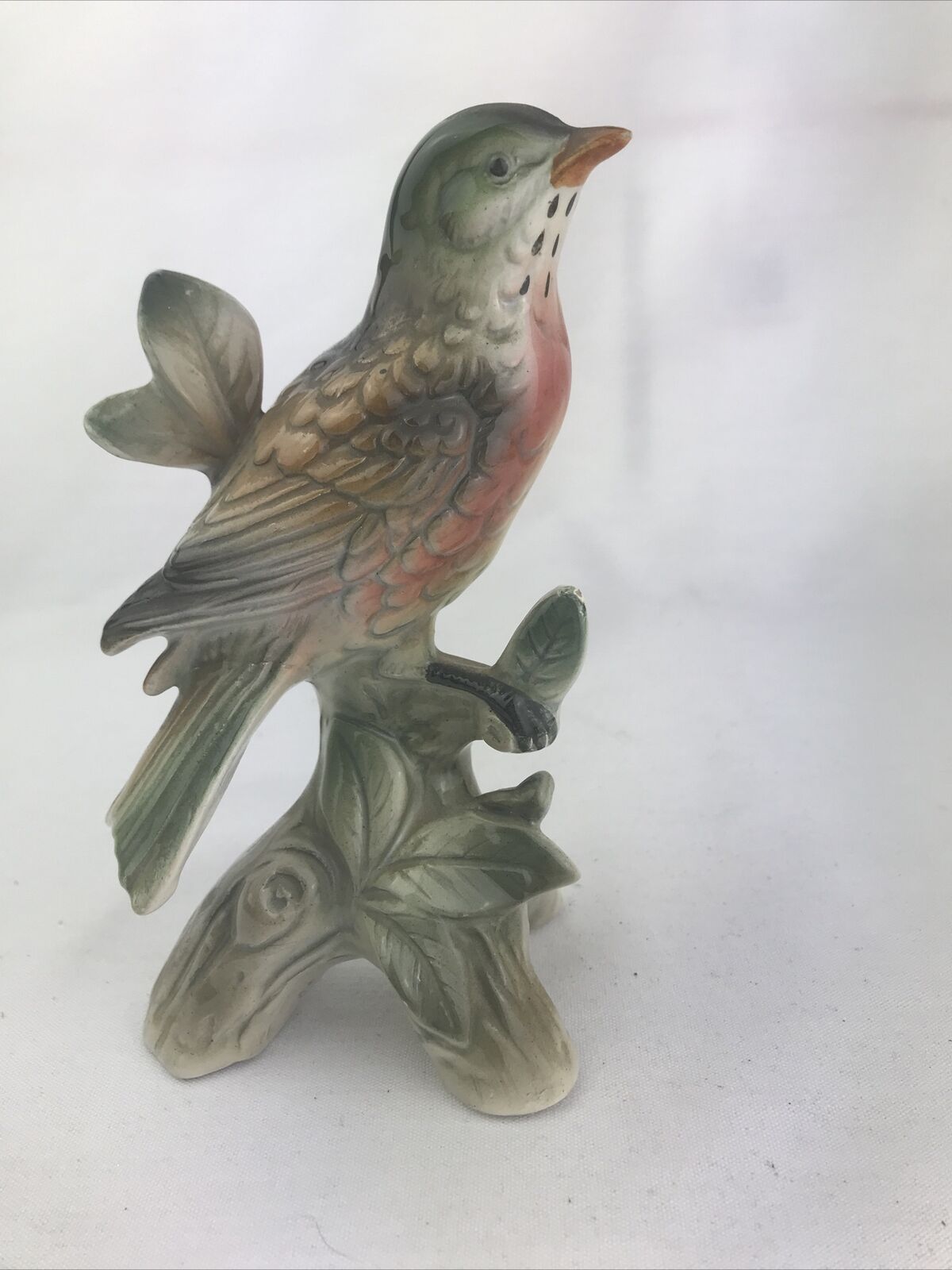 Vintage Enesco Porcelain Birds -robin  #0522- Japan 6”h Flaw