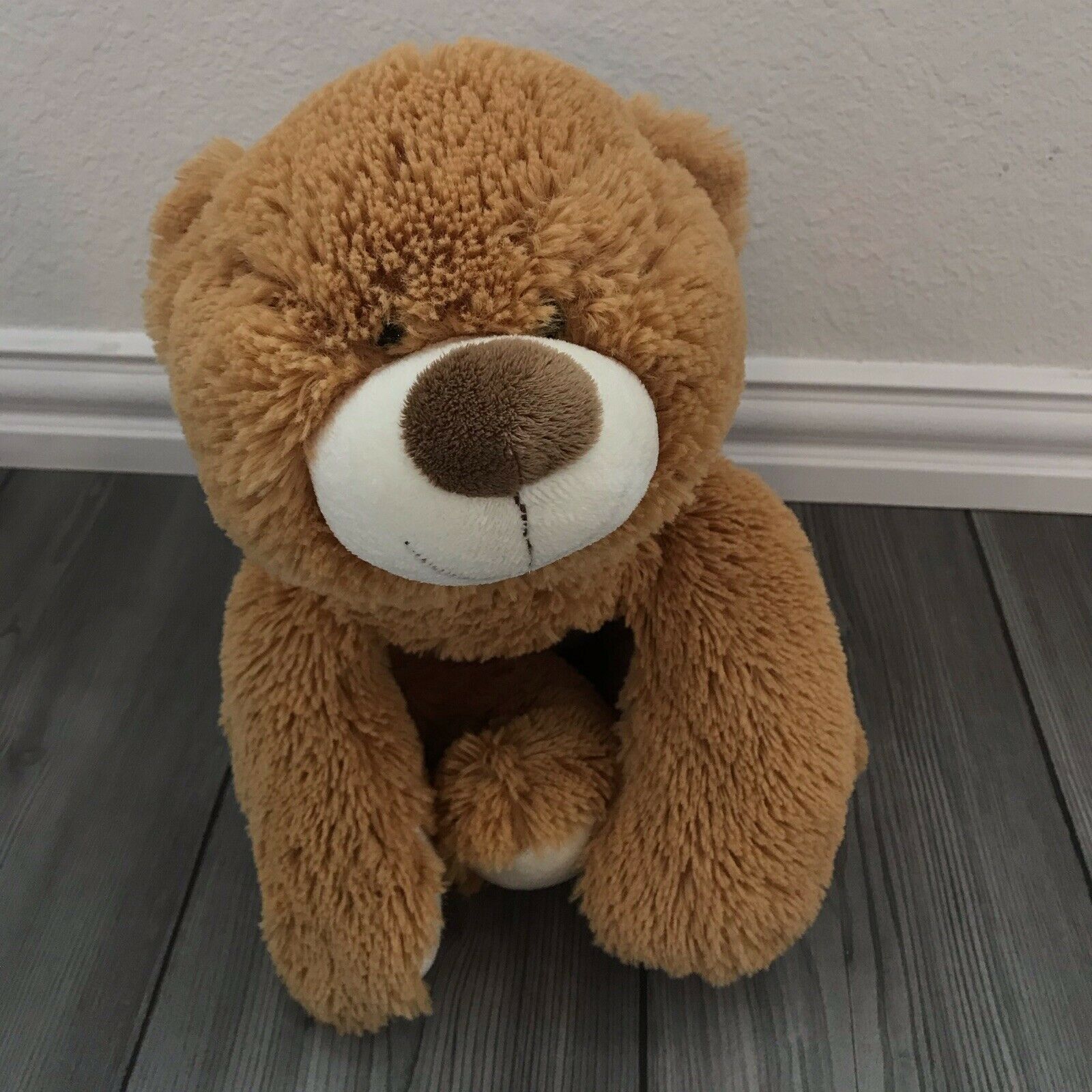 Rare Animal Alley Brown Golden Bear Plush 20” Toys R Us Floppy Cuddly 2009