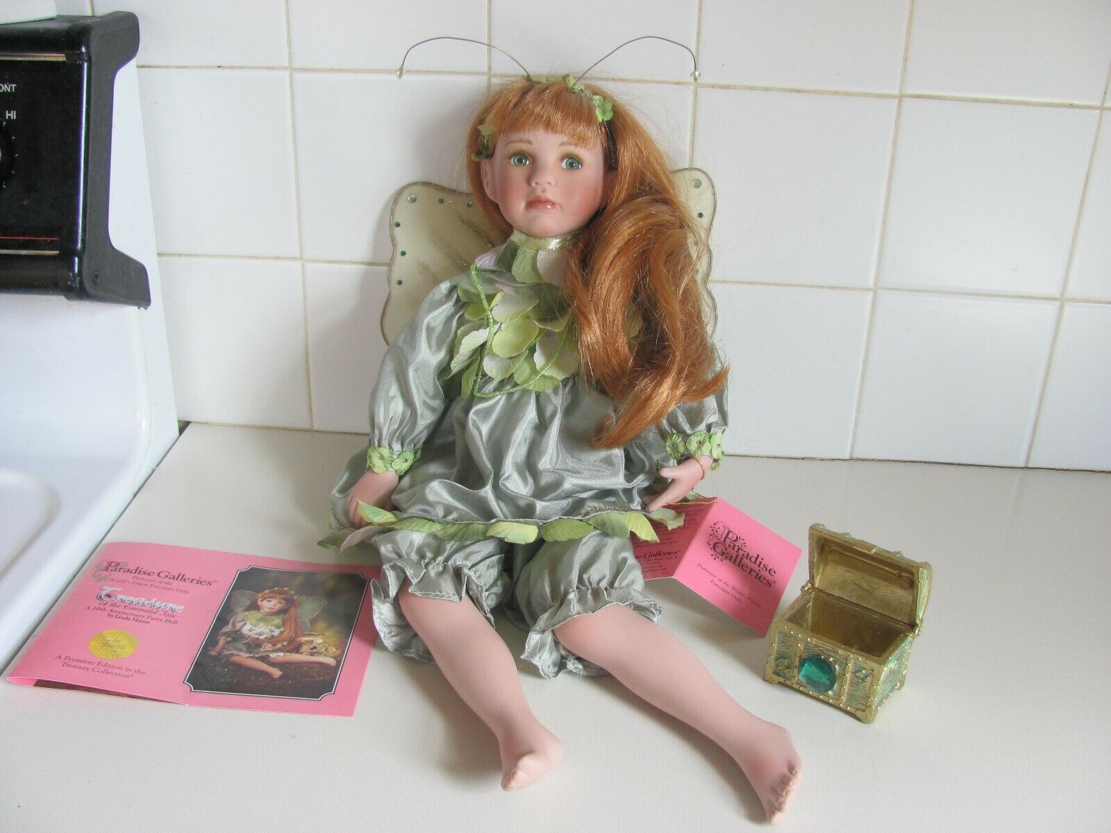 Paradise Galleries Treasure Of The Emerald Isle 10th Anniversay Fairy Doll