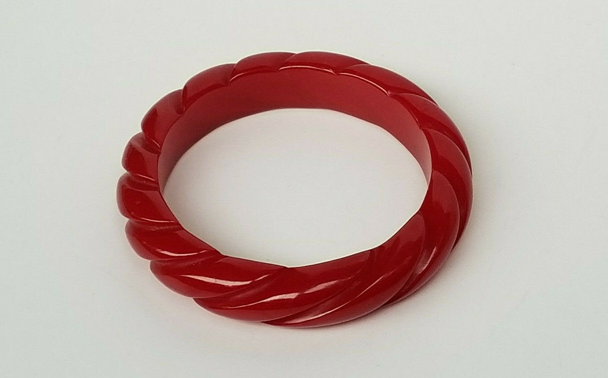 Vintage Carved Cherry Red Bakelite Bangle Bracelet